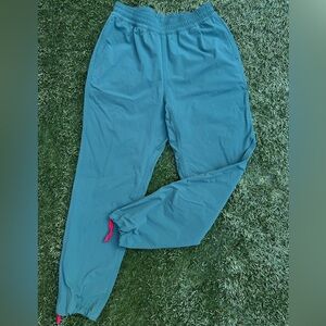 Topo Designs Women’s Boulder Pant 4 Way Stretch Outdoor Performance Gorpcore Sm